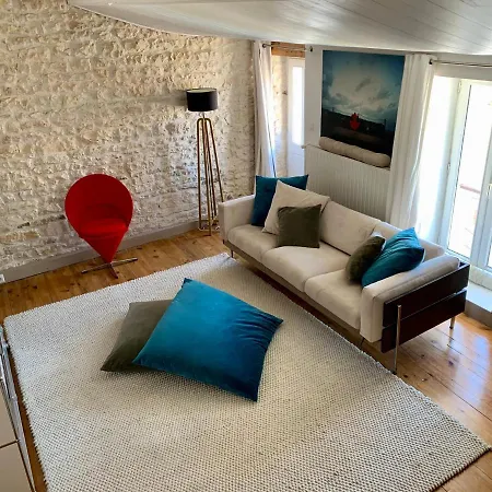 Bed & Breakfast Maison Face Au Soleil