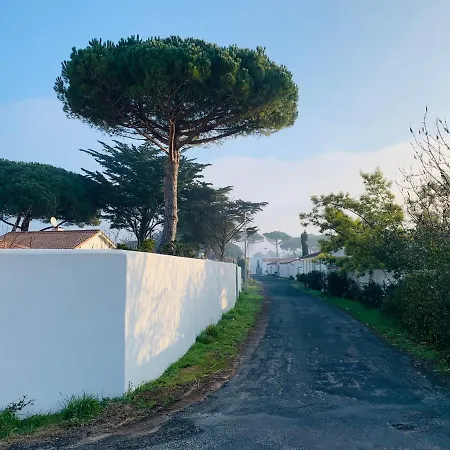 Alojamento de Acomodação e Pequeno-almoço Maison Face Au Soleil Le Bois-Plage-en-Ré