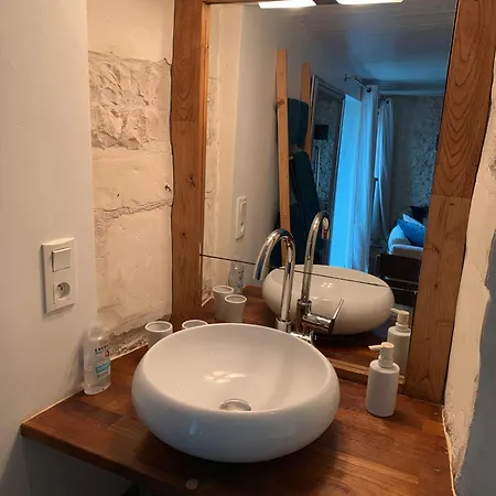 Alojamento de Acomodação e Pequeno-almoço Maison Face Au Soleil