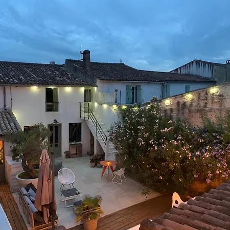 Alojamento de Acomodação e Pequeno-almoço Maison Face Au Soleil