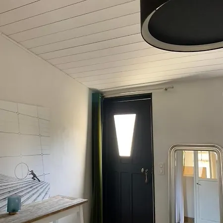 Maison Face Au Soleil Alojamento de Acomodação e Pequeno-almoço 3*