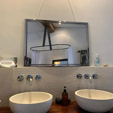 Alojamento de Acomodação e Pequeno-almoço Maison Face Au Soleil