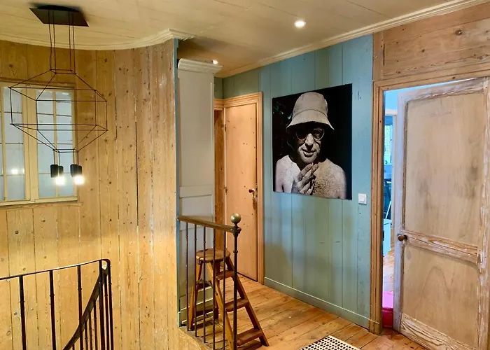 Bed and breakfast Maison Face Au Soleil 3*