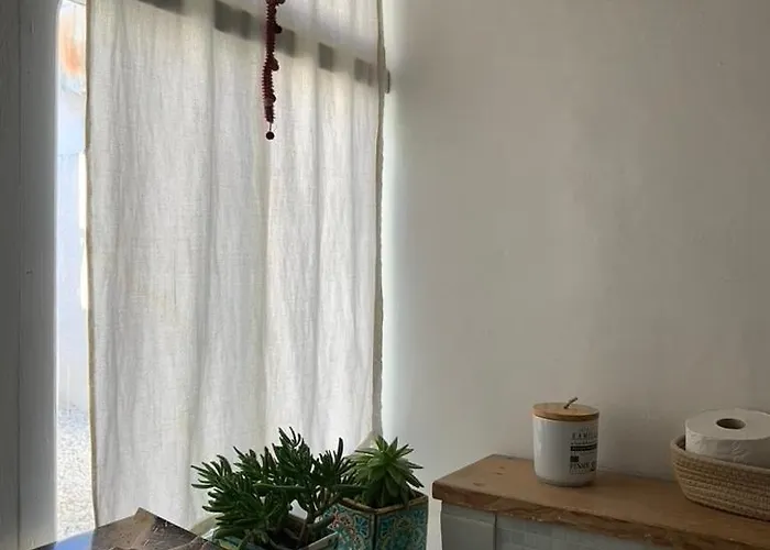 Bed and breakfast Maison Face Au Soleil