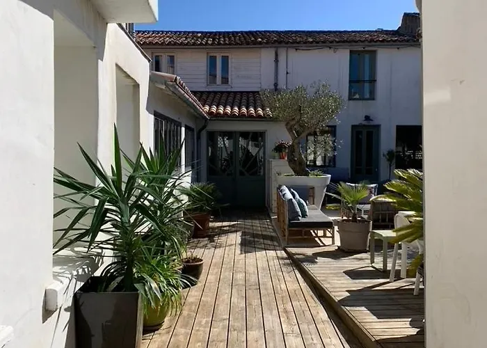 Maison Face Au Soleil 3*
