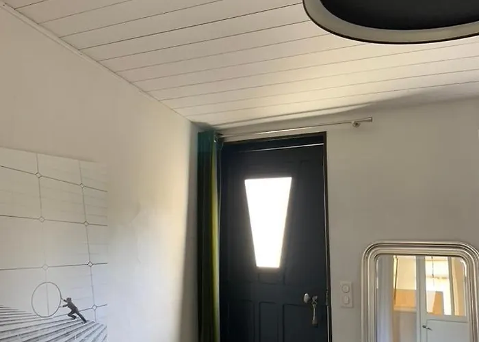 Maison Face Au Soleil Bed and breakfast 3*