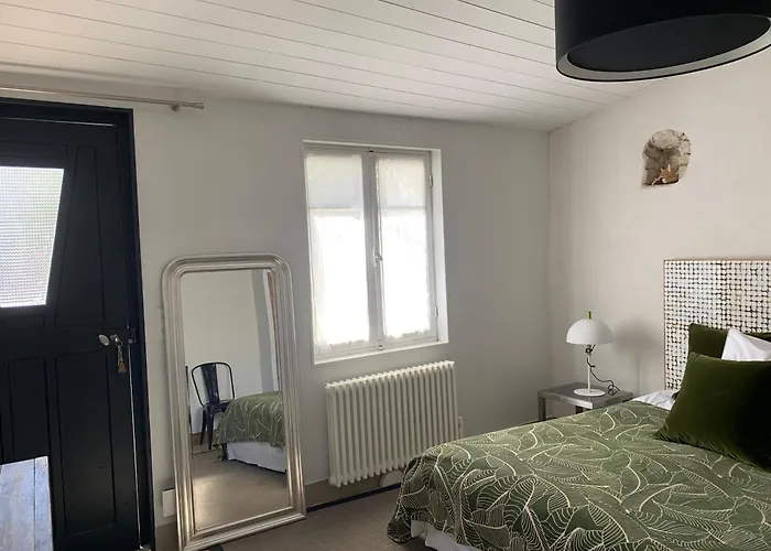 Maison Face Au Soleil