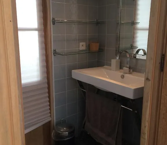 Bed and breakfast Maison Face Au Soleil